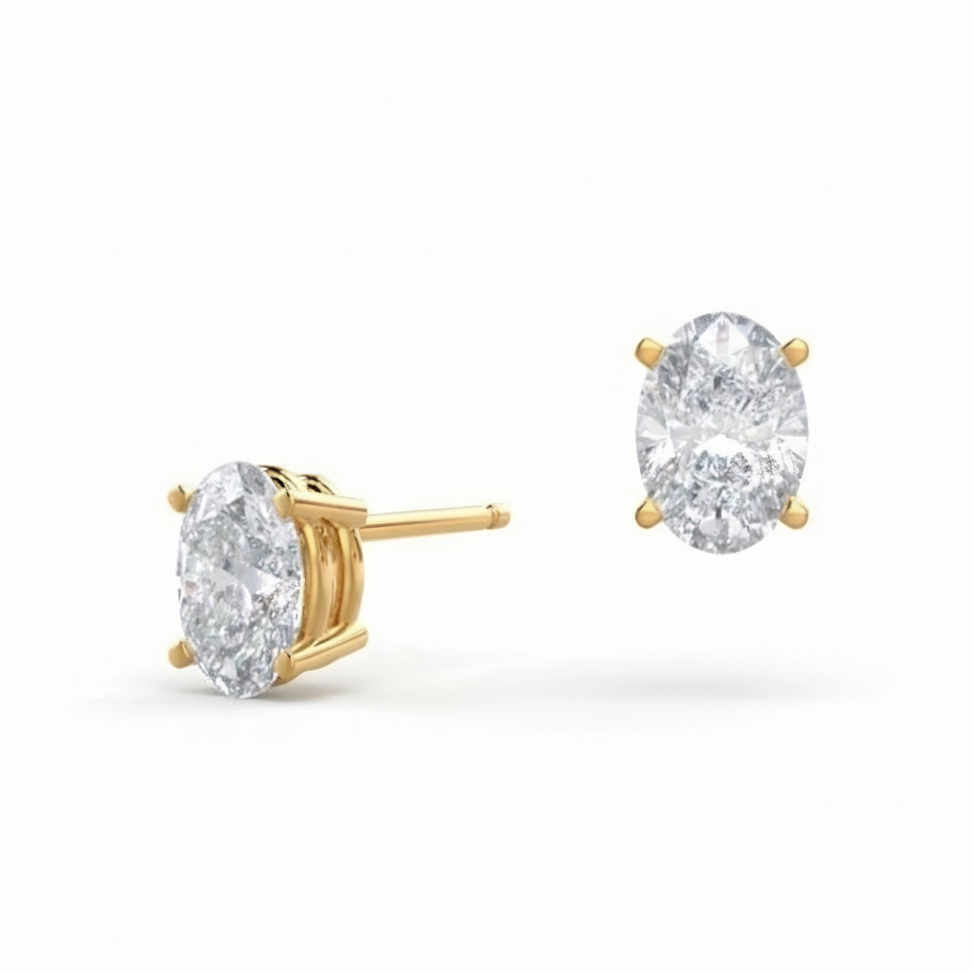 4 Claws Oval Shaped Earrings